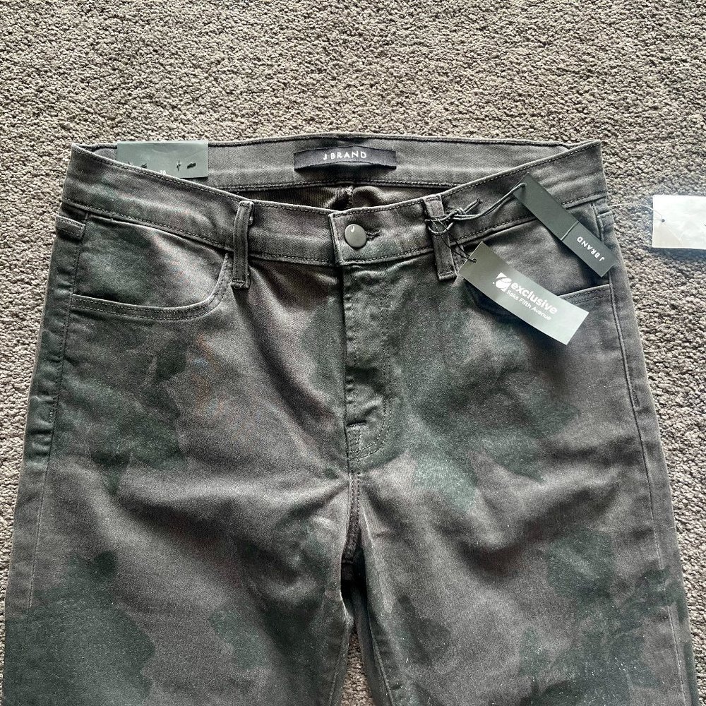 J Brand Low Rise Skinny Patterned Black Jeans, size 28 - NWT